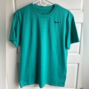 Men’s Nike Running/Training Shirt NWOT